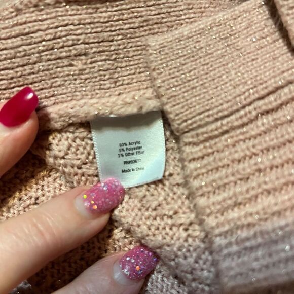 St. Johns Bay SMALL Pink Sweater "Fits Like A Large" - Picture 10 of 11